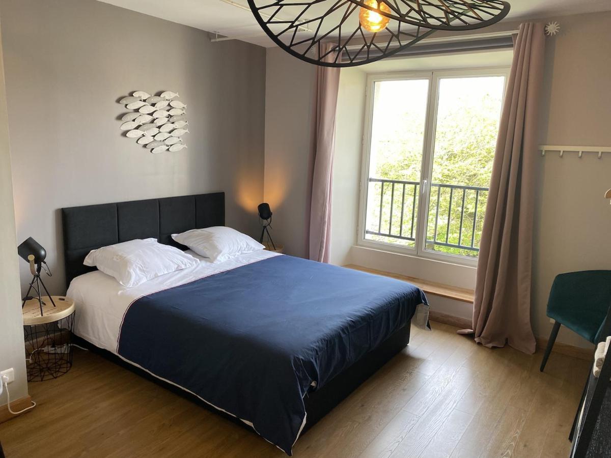 Ausson La Maison Du Bonheur מראה חיצוני תמונה