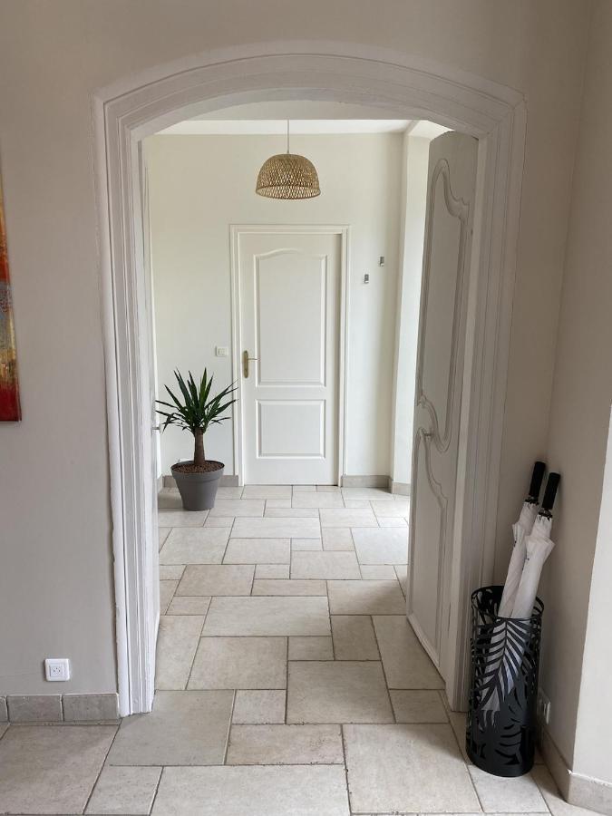 Ausson La Maison Du Bonheur מראה חיצוני תמונה