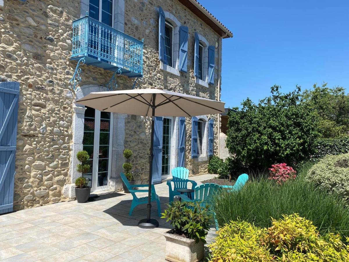 Ausson La Maison Du Bonheur מראה חיצוני תמונה