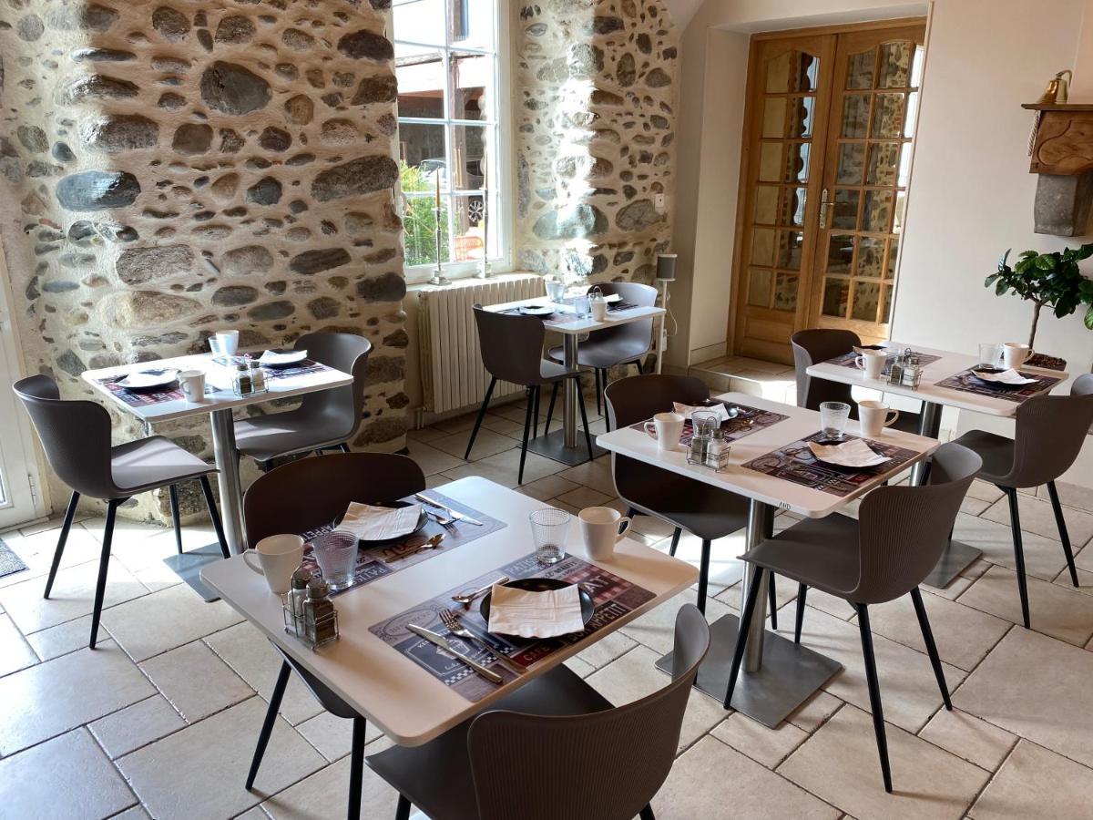 Ausson La Maison Du Bonheur מראה חיצוני תמונה